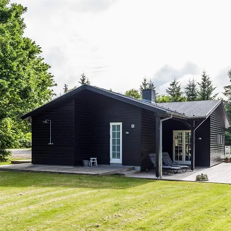 Cosy Retreat In Henne Strand-by Traum Nyaraló